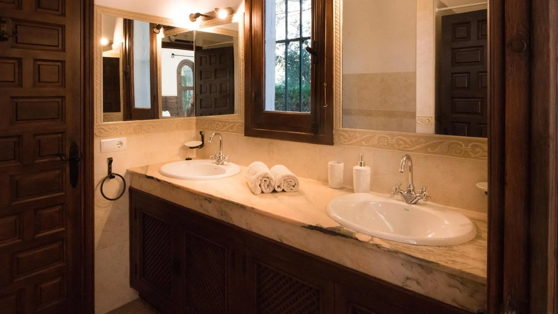 Luxury Villa El Toril - Mijas With Heated Pool & Scenic Views