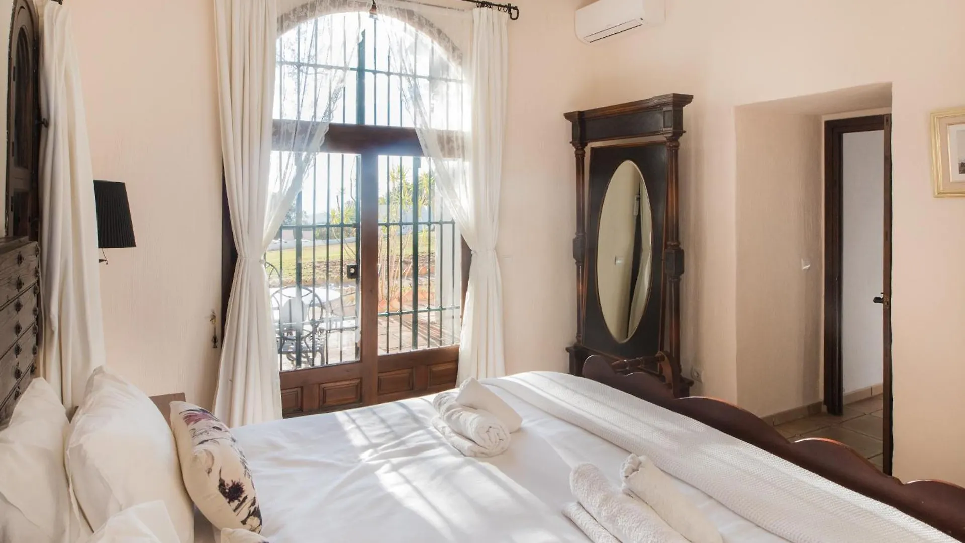 Luxury Villa El Toril - Mijas With Heated Pool & Scenic Views