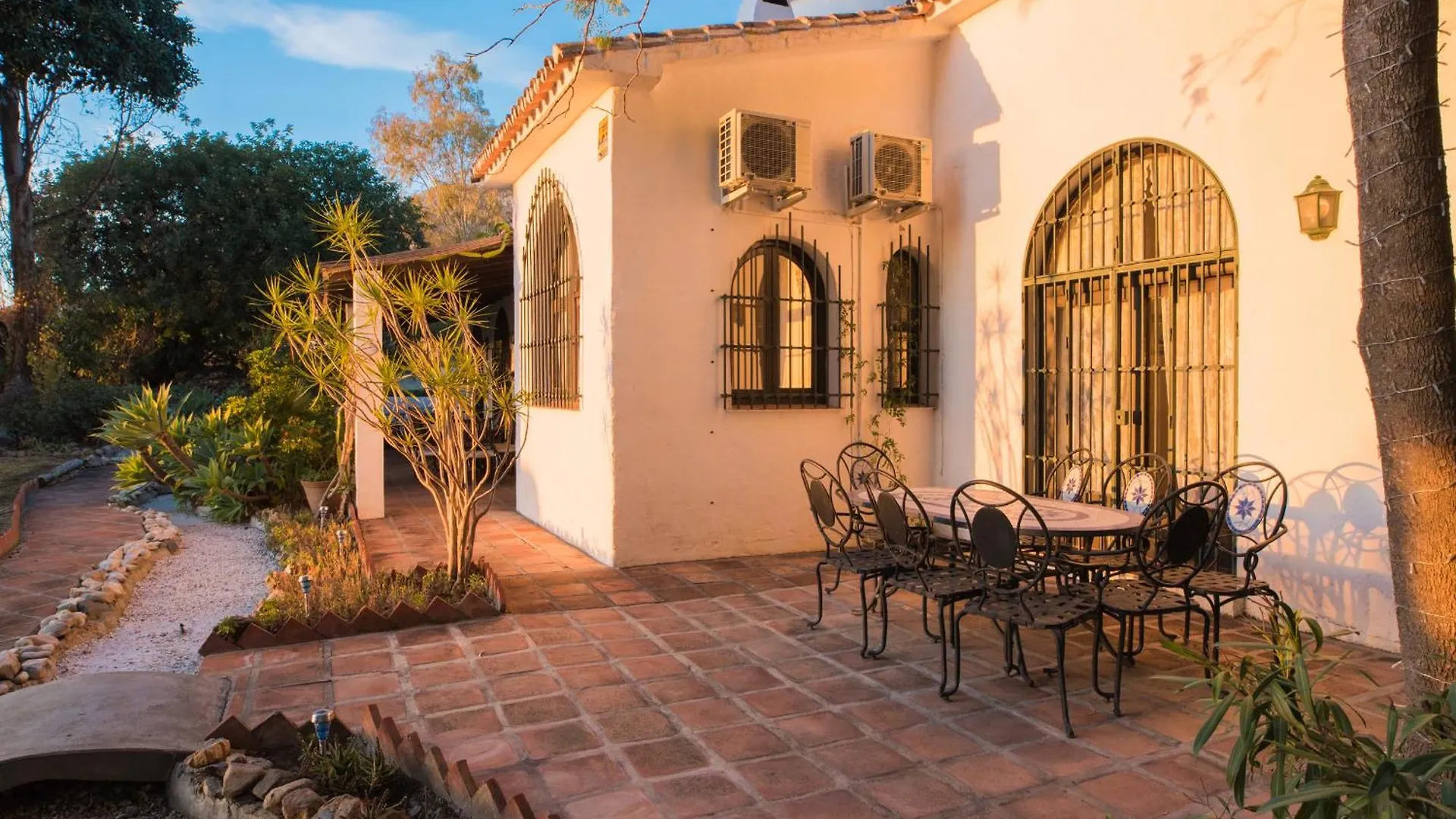 Luxury Villa El Toril - Mijas With Heated Pool & Scenic Views