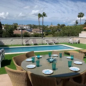 Villa La Casa Contenta, Sitio De Calahonda, Costa, Costa Del Sol, Mijas